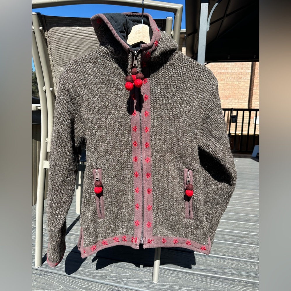 LAUNDROMAT Nepal Hooded Zip Front Fall Winter Jacket Sweater Fleece Brown S